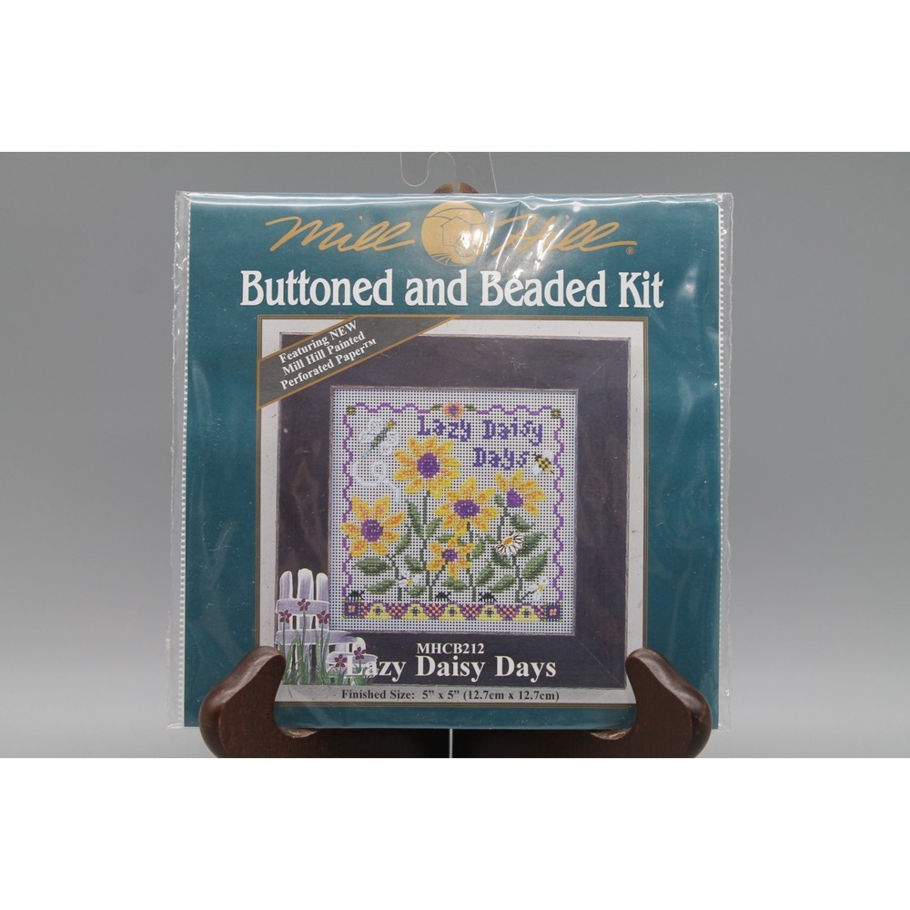 Vintage Mill Hill Lazy Daisy Days MHCB212 Buttoned Beaded Cross Stitch Kit New